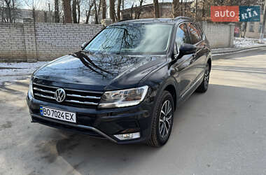 Внедорожник / Кроссовер Volkswagen Tiguan 2019 в Тернополе