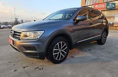 Внедорожник / Кроссовер Volkswagen Tiguan 2020 в Львове