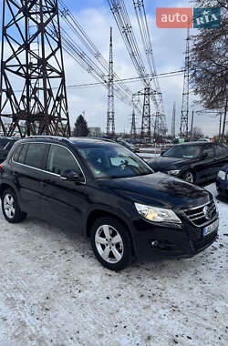 Позашляховик / Кросовер Volkswagen Tiguan 2008 в Луцьку