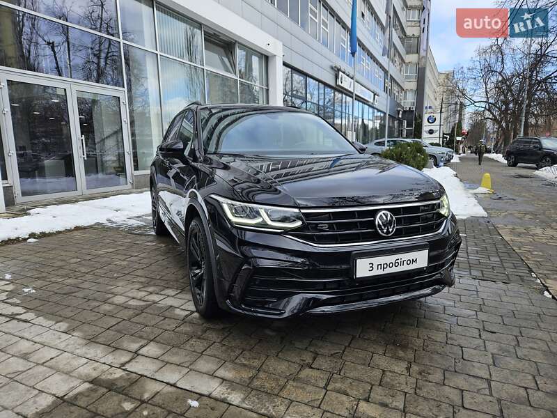 Позашляховик / Кросовер Volkswagen Tiguan 2021 в Києві