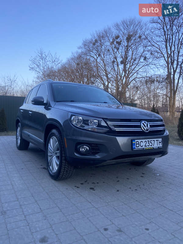 Внедорожник / Кроссовер Volkswagen Tiguan 2013 в Николаеве