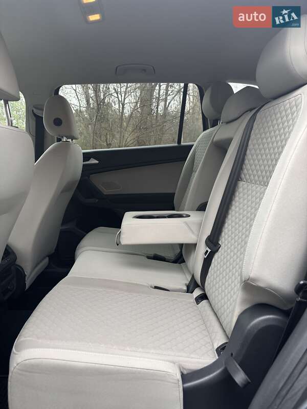 Внедорожник / Кроссовер Volkswagen Tiguan 2019 в Запорожье