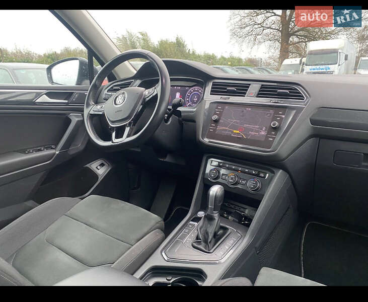 Внедорожник / Кроссовер Volkswagen Tiguan 2018 в Одессе