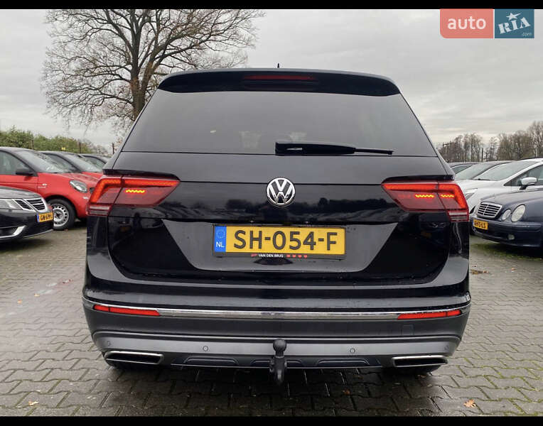 Внедорожник / Кроссовер Volkswagen Tiguan 2018 в Одессе