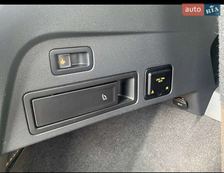 Внедорожник / Кроссовер Volkswagen Tiguan 2018 в Одессе