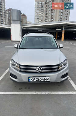 Volkswagen Tiguan 2015