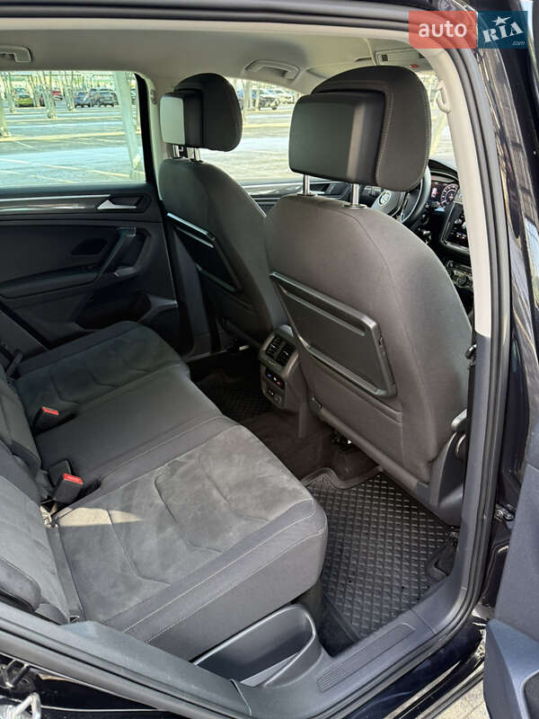 Внедорожник / Кроссовер Volkswagen Tiguan 2018 в Львове фото 19 Внедорожник / Кроссовер Volkswagen Tiguan 2018 в Львове