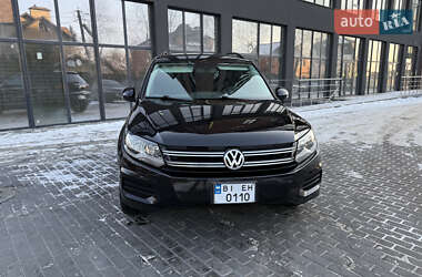 Внедорожник / Кроссовер Volkswagen Tiguan 2016 в Полтаве