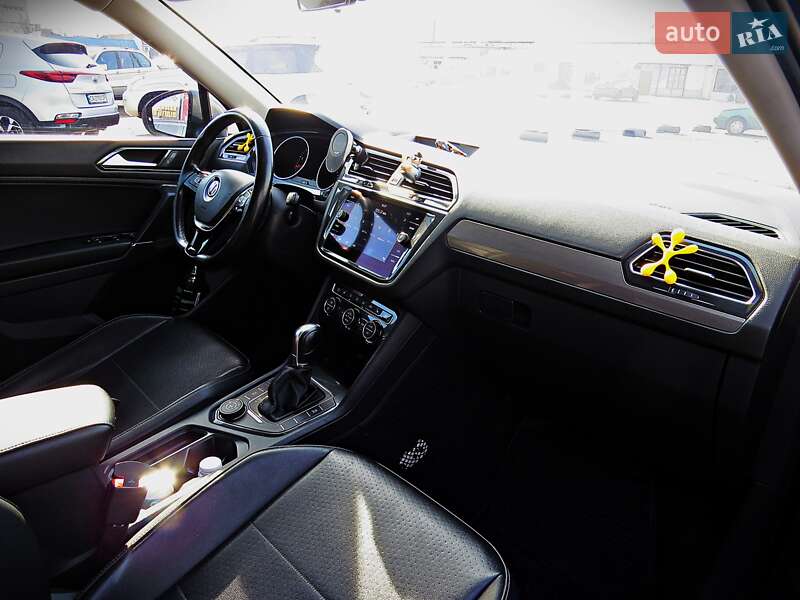 Внедорожник / Кроссовер Volkswagen Tiguan 2017 в Черкассах