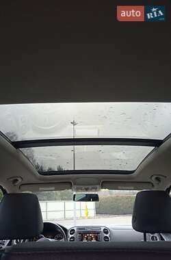 Внедорожник / Кроссовер Volkswagen Tiguan 2014 в 