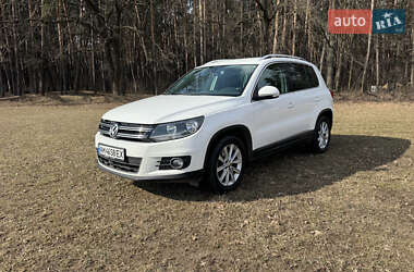 Внедорожник / Кроссовер Volkswagen Tiguan 2012 в Житомире