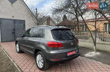 Позашляховик / Кросовер Volkswagen Tiguan 2015 в Вінниці