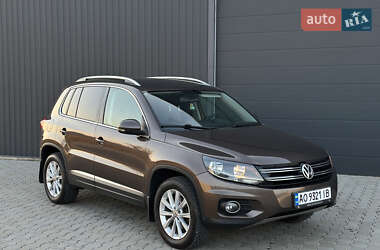 Позашляховик / Кросовер Volkswagen Tiguan 2012 в Ужгороді