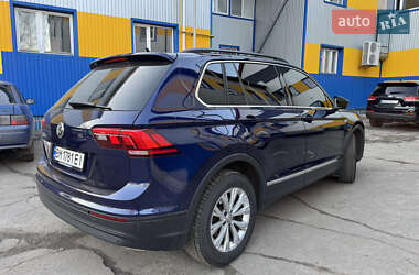 Внедорожник / Кроссовер Volkswagen Tiguan 2018 в 