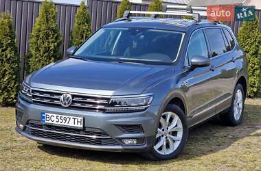 Позашляховик / Кросовер Volkswagen Tiguan 2018 в Львові