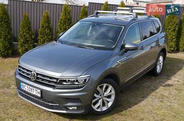 Позашляховик / Кросовер Volkswagen Tiguan 2018 в Львові