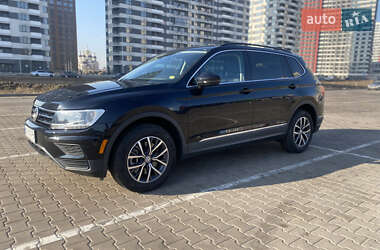 Позашляховик / Кросовер Volkswagen Tiguan 2019 в Києві