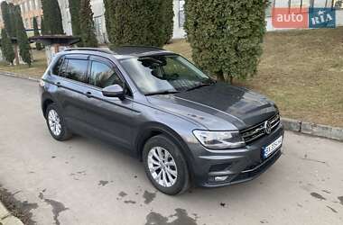 Позашляховик / Кросовер Volkswagen Tiguan 2017 в Хмельницькому