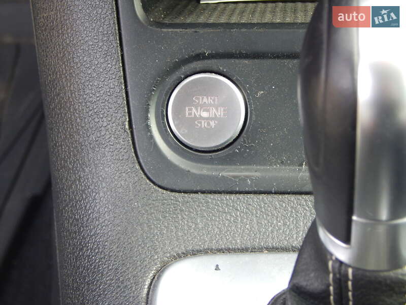 Внедорожник / Кроссовер Volkswagen Tiguan 2015 в Калуше