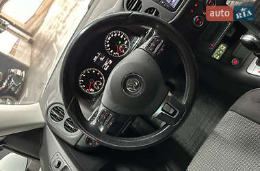 Внедорожник / Кроссовер Volkswagen Tiguan 2015 в 