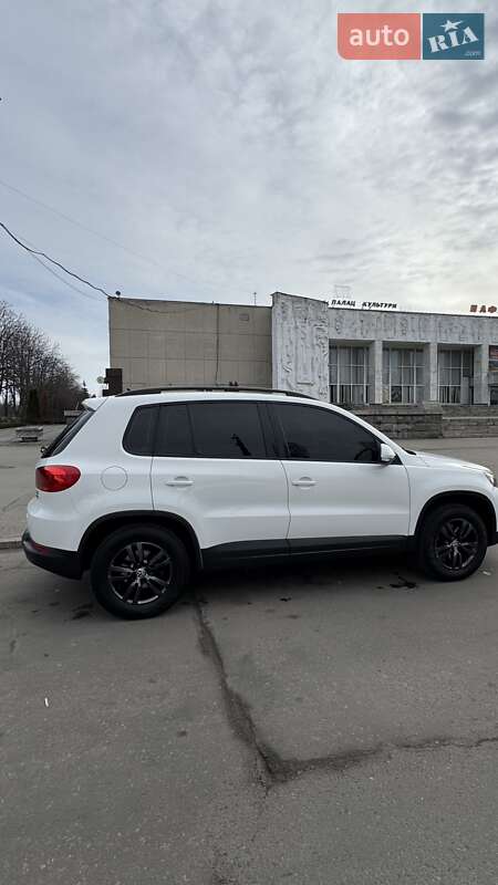 Позашляховик / Кросовер Volkswagen Tiguan 2013 в Кременчуці