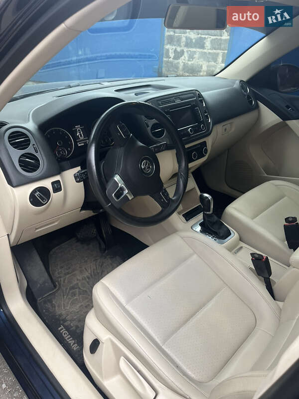Внедорожник / Кроссовер Volkswagen Tiguan 2011 в Краматорске фото 6 Внедорожник / Кроссовер Volkswagen Tiguan 2011 в Краматорске