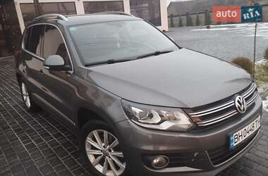 Позашляховик / Кросовер Volkswagen Tiguan 2015 в Звягелі