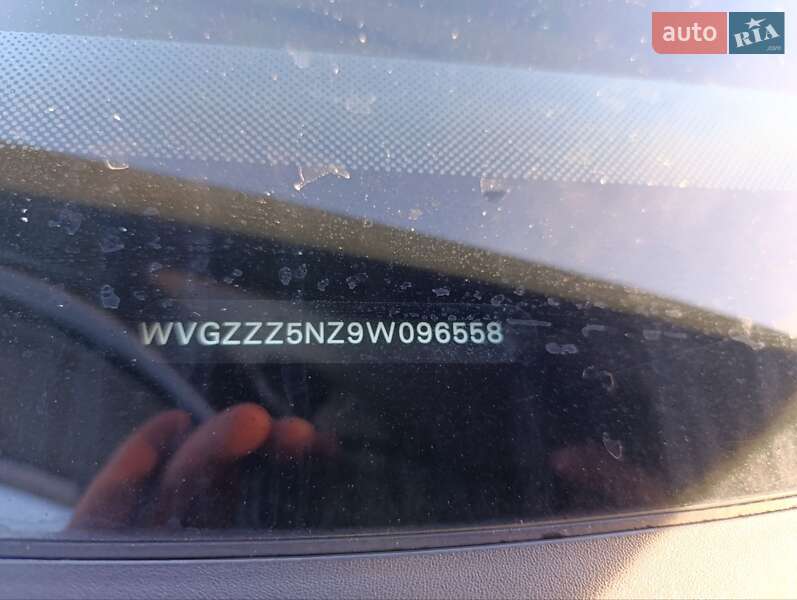 Внедорожник / Кроссовер Volkswagen Tiguan 2009 в Звягеле