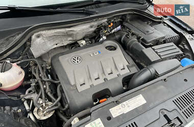 Внедорожник / Кроссовер Volkswagen Tiguan 2011 в 