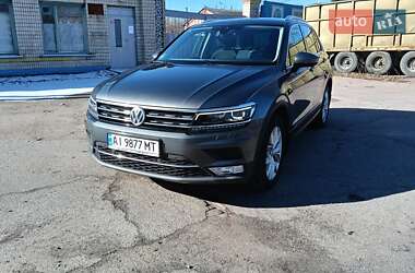 Внедорожник / Кроссовер Volkswagen Tiguan 2017 в Сквире