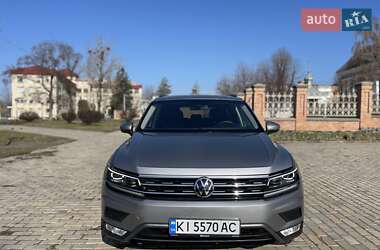Внедорожник / Кроссовер Volkswagen Tiguan 2019 в 