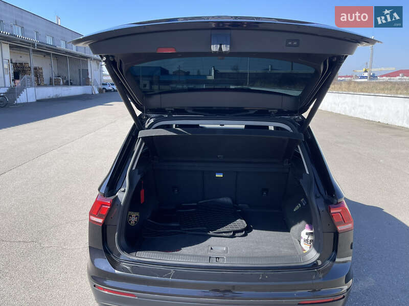 Внедорожник / Кроссовер Volkswagen Tiguan 2018 в Мукачево