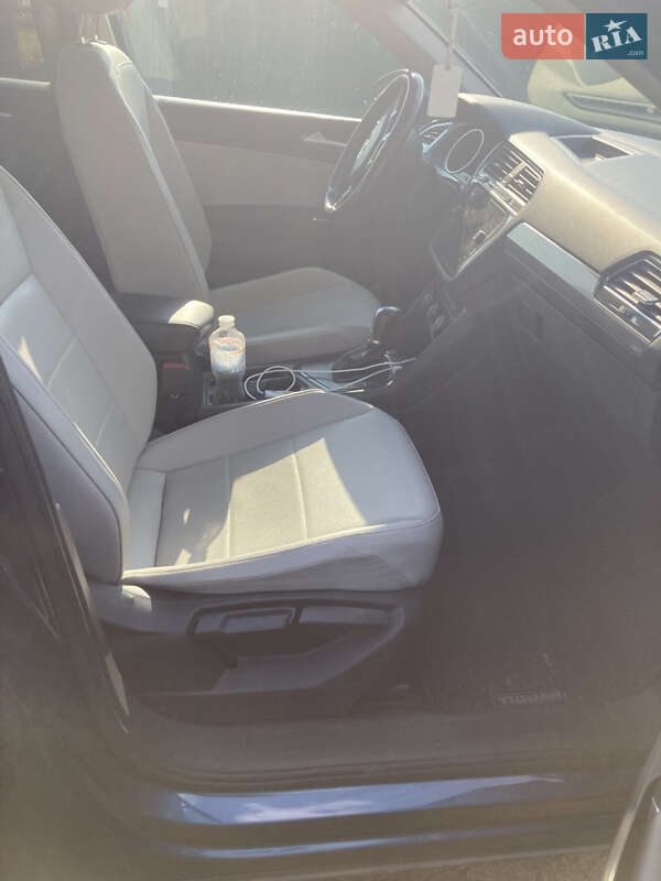 Внедорожник / Кроссовер Volkswagen Tiguan 2017 в Переяславе