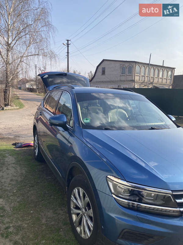 Внедорожник / Кроссовер Volkswagen Tiguan 2017 в Переяславе