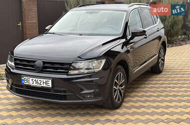 Внедорожник / Кроссовер Volkswagen Tiguan 2018 в 