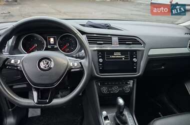 Внедорожник / Кроссовер Volkswagen Tiguan 2020 в 