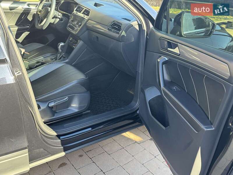 Позашляховик / Кросовер Volkswagen Tiguan 2022 в Івано-Франківську фото 15 Позашляховик / Кросовер Volkswagen Tiguan 2022 в Івано-Франківську