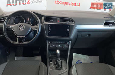 Позашляховик / Кросовер Volkswagen Tiguan 2019 в 
