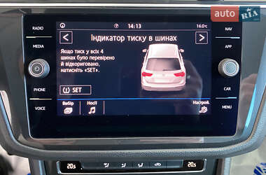 Позашляховик / Кросовер Volkswagen Tiguan 2019 в 