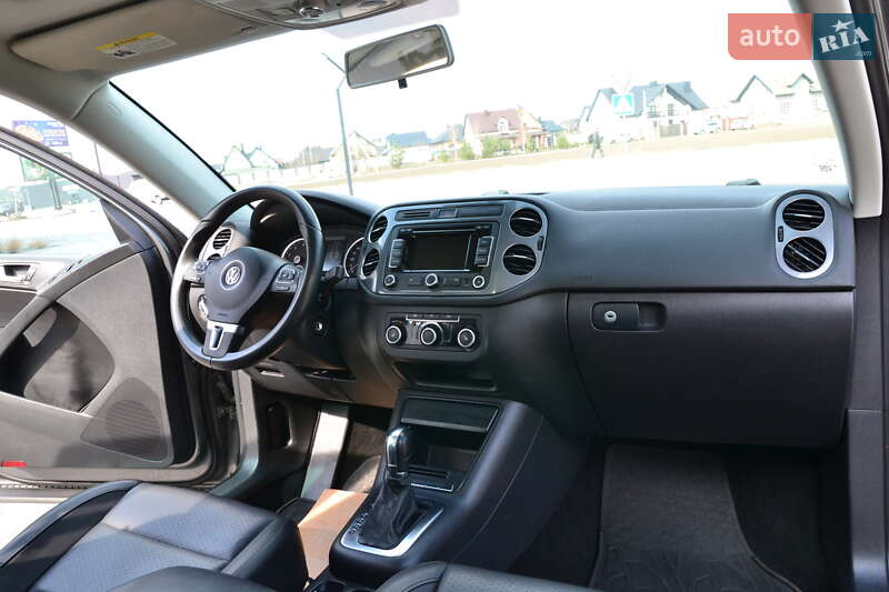 Внедорожник / Кроссовер Volkswagen Tiguan 2012 в Луцке