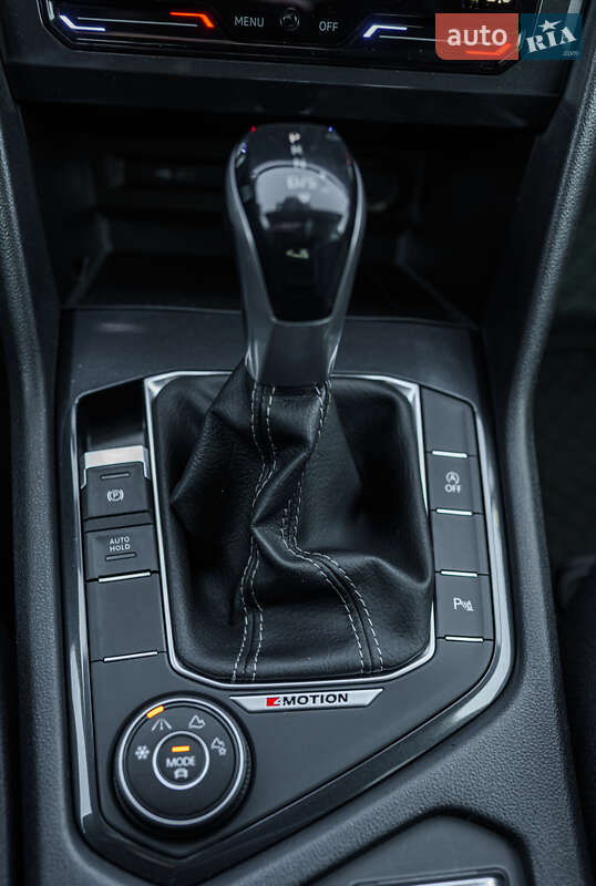 Внедорожник / Кроссовер Volkswagen Tiguan 2021 в Львове