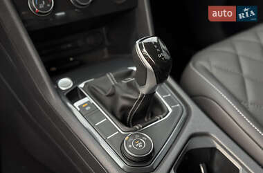 Внедорожник / Кроссовер Volkswagen Tiguan 2022 в 