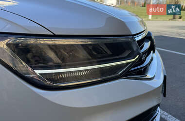 Внедорожник / Кроссовер Volkswagen Tiguan 2022 в 