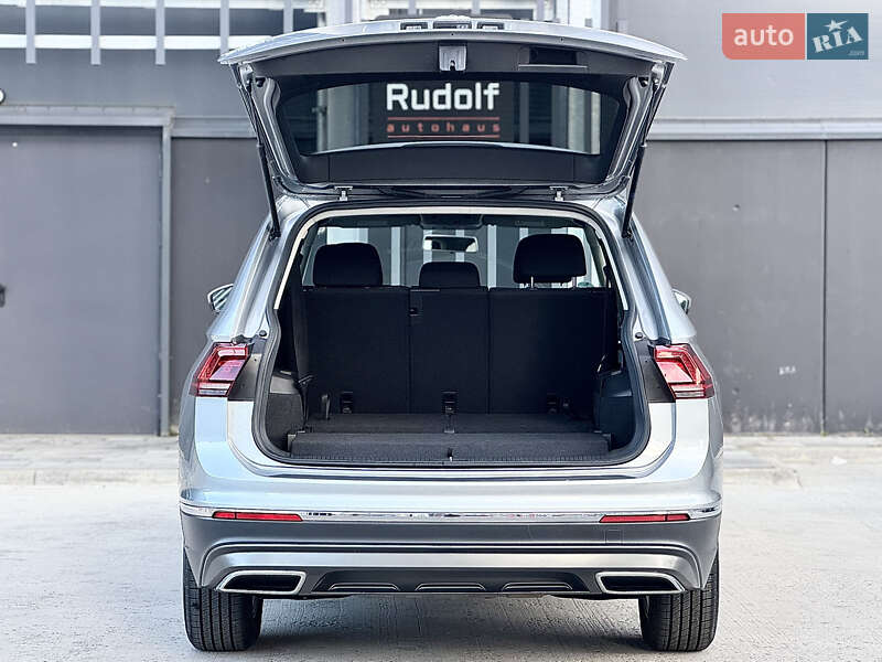 Внедорожник / Кроссовер Volkswagen Tiguan 2020 в Киеве