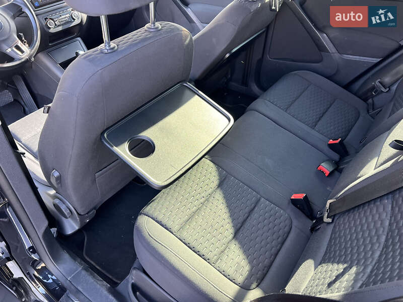 Внедорожник / Кроссовер Volkswagen Tiguan 2010 в Киеве