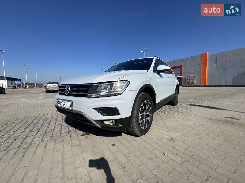 Внедорожник / Кроссовер Volkswagen Tiguan 2018 в Хусте фото 23 Внедорожник / Кроссовер Volkswagen Tiguan 2018 в Хусте