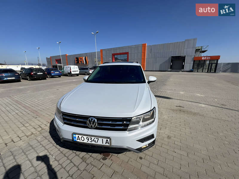 Внедорожник / Кроссовер Volkswagen Tiguan 2018 в Хусте фото 21 Внедорожник / Кроссовер Volkswagen Tiguan 2018 в Хусте