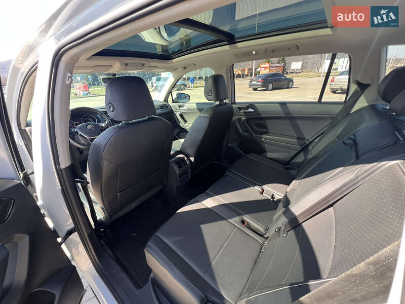 Внедорожник / Кроссовер Volkswagen Tiguan 2018 в Хусте фото 36 Внедорожник / Кроссовер Volkswagen Tiguan 2018 в Хусте