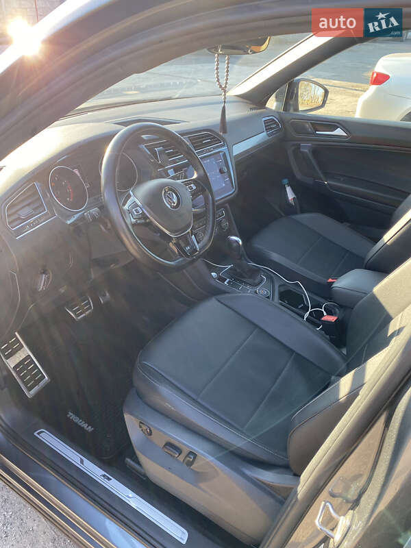 Позашляховик / Кросовер Volkswagen Tiguan 2020 в Одесі
