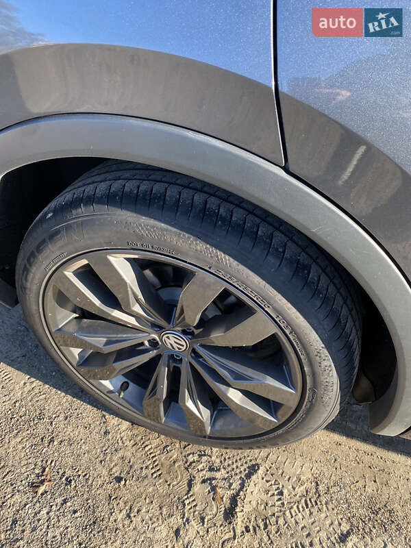 Позашляховик / Кросовер Volkswagen Tiguan 2020 в Одесі